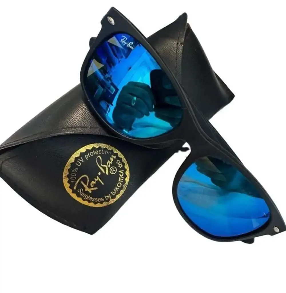 Ray-Ban New Wayfarer RB2132 Frames Only with a Case.